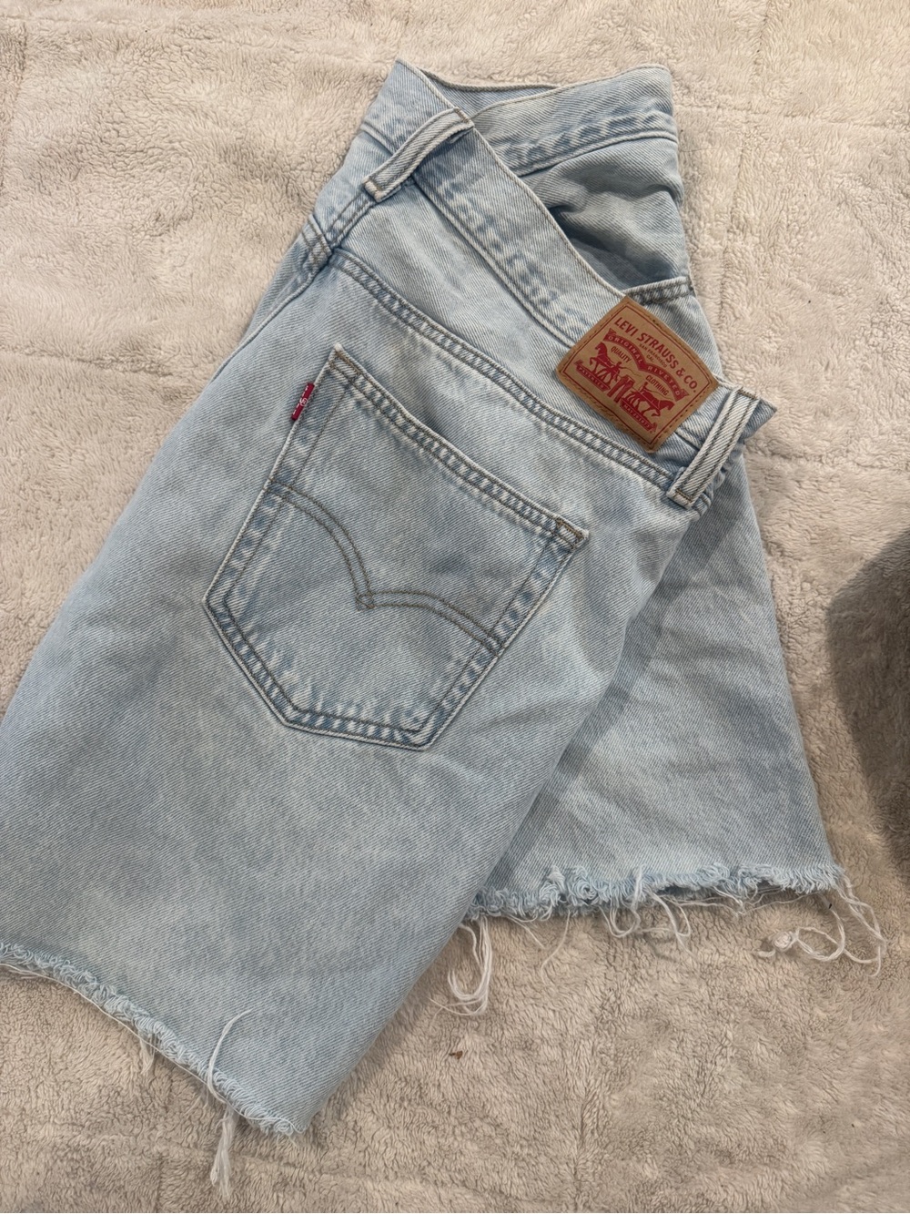 Levi's Light Wash Denim 94 Baggy ShortS